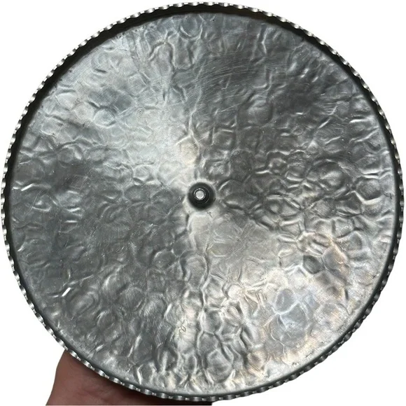 Vintage Glass With Lid, 3 Section divided dish, relish dish, or jewelry dish - Picture 7 of 8